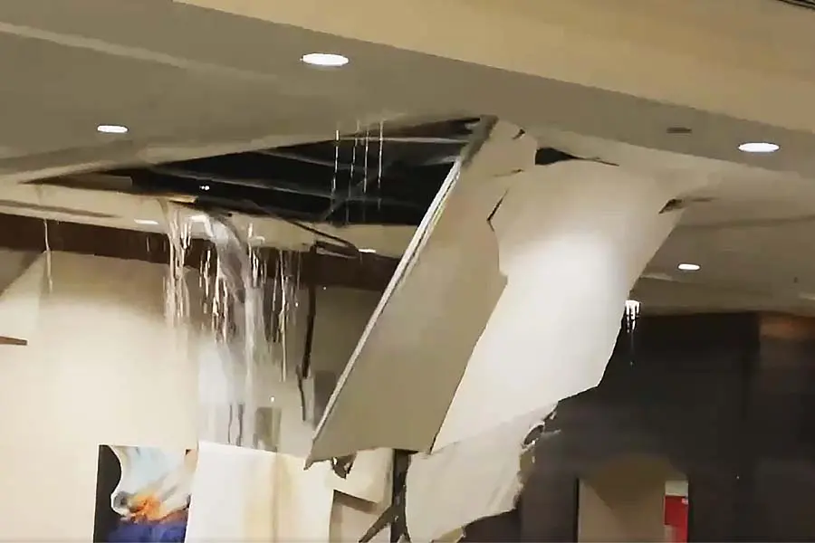 Storm roof leak dried in a living room in a Bedford, TX home